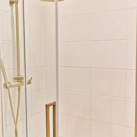 Apartment Moderne Et Climatise - Arc De Triomphe Paris