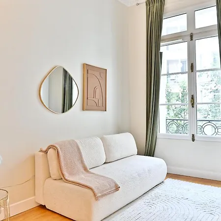 Moderne Et Climatise - Arc De Triomphe Apartamento